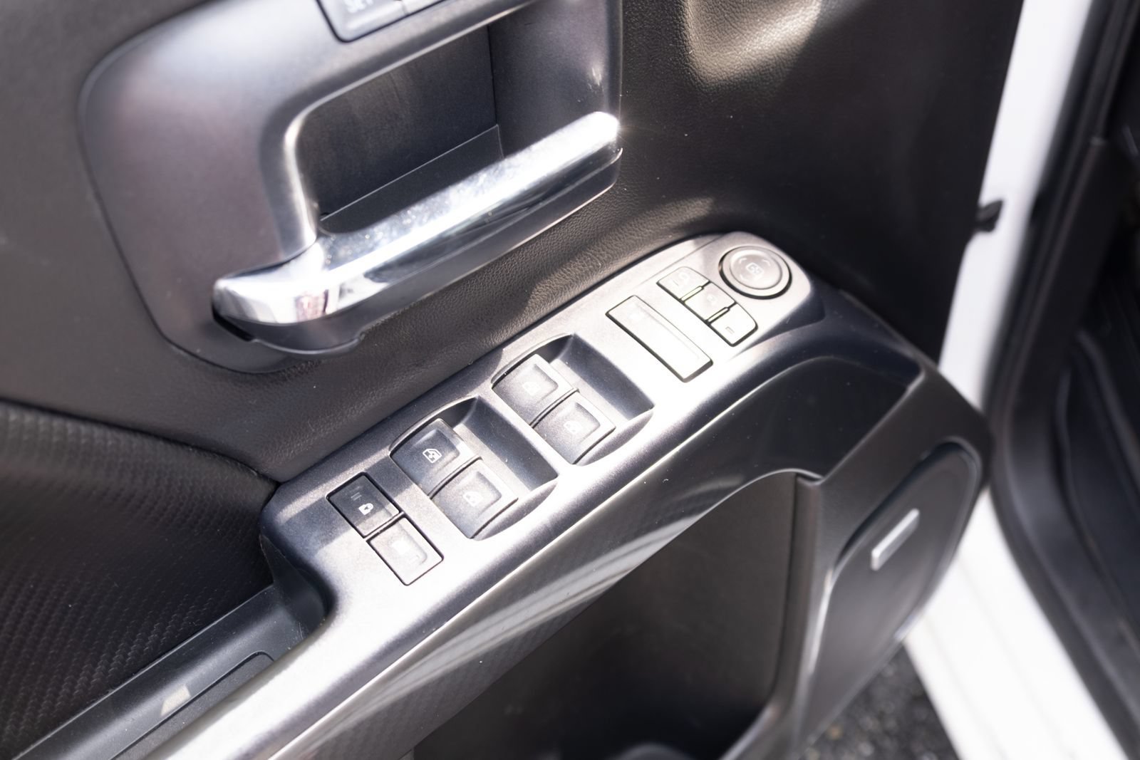 Used 2014 GMC Sierra 1500 SLT AWD/4WD image 15