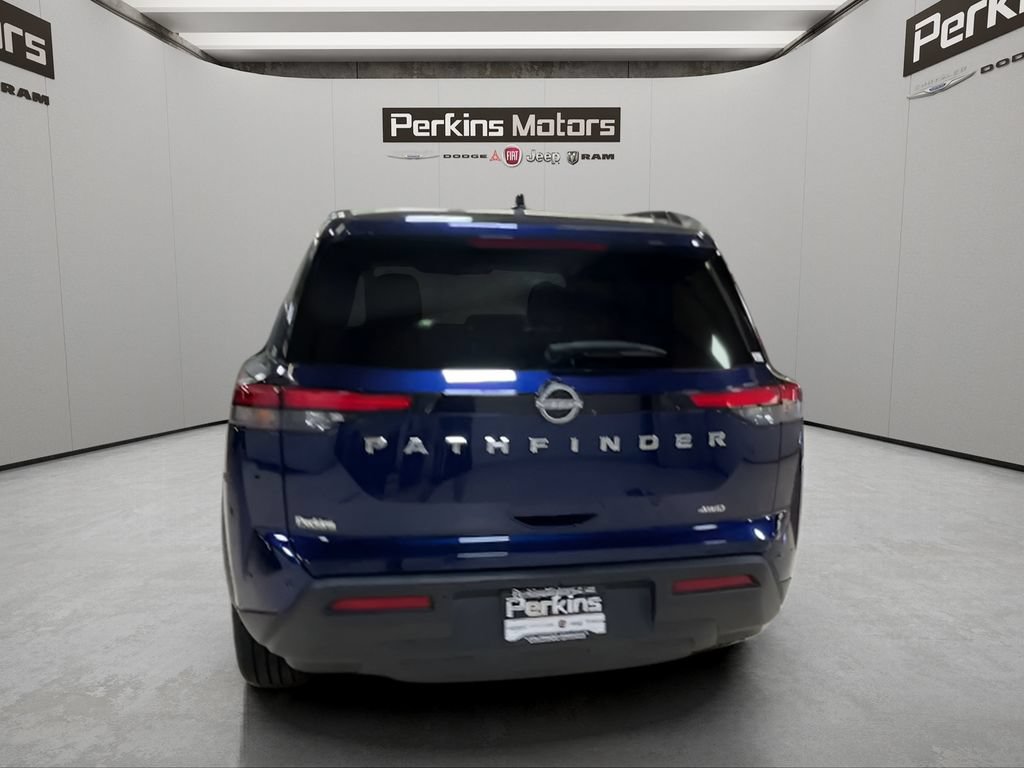 Used 2025 Nissan Pathfinder SV AWD/4WD image 4