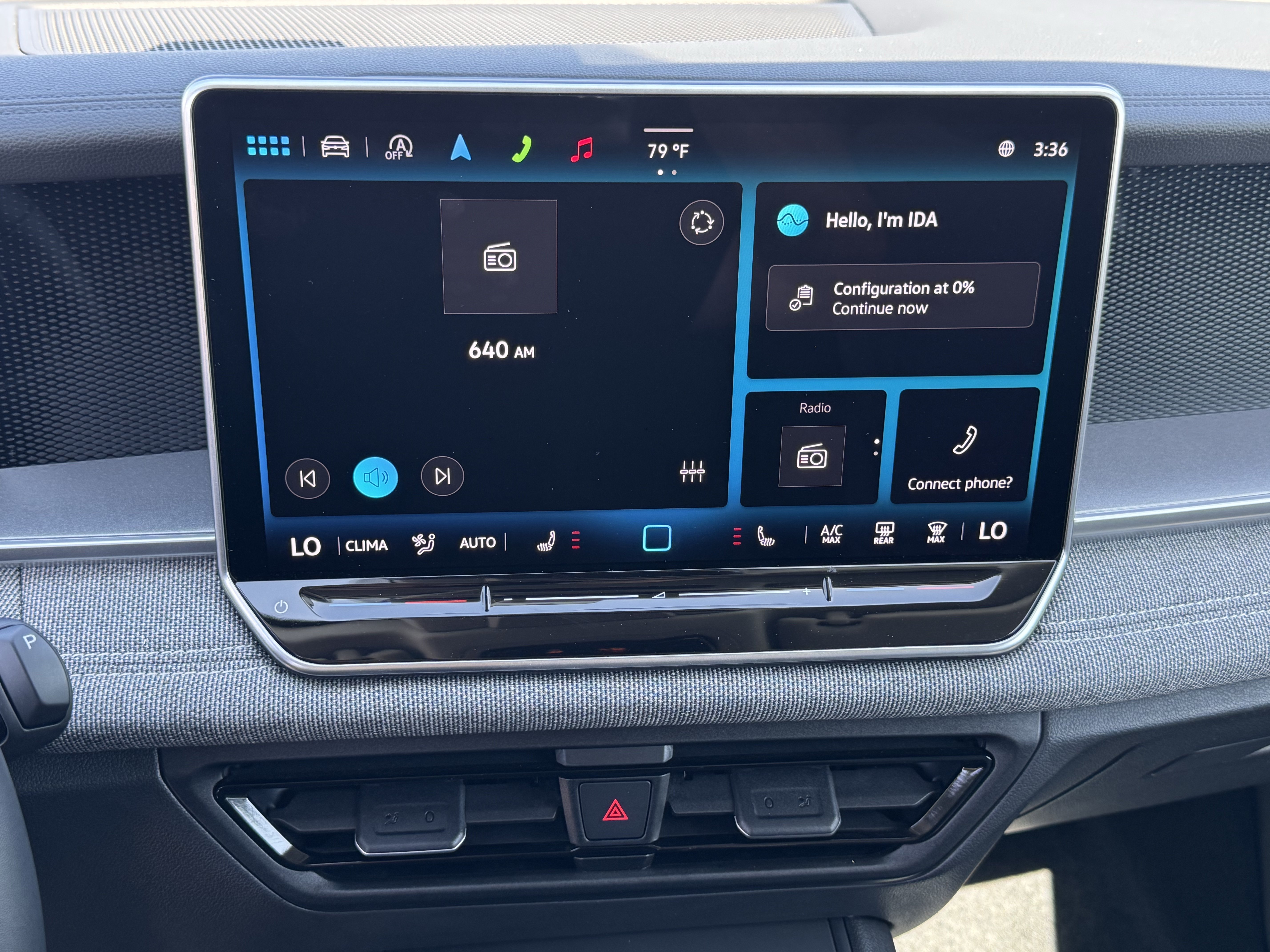 Certified 2025 Volkswagen Tiguan S FWD image 22