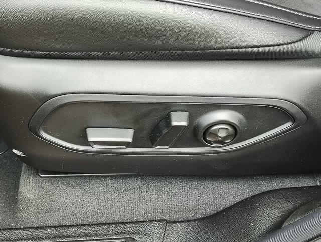 New 2025 Jeep Grand Cherokee L Laredo image 14