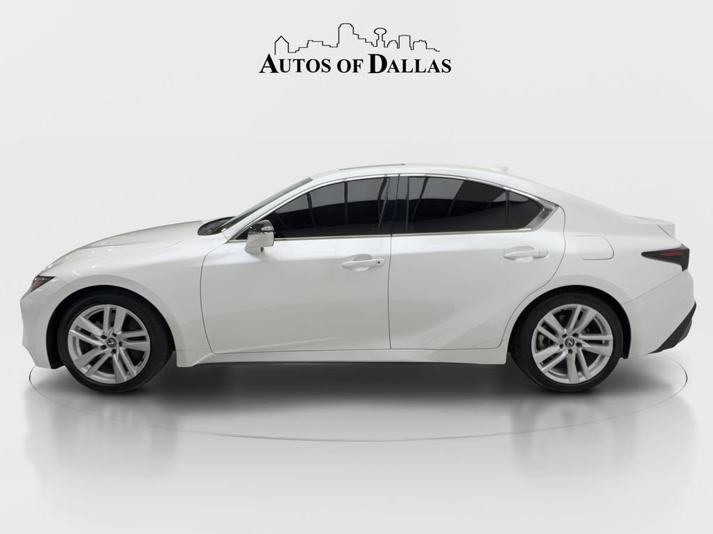 Used 2025 Lexus IS 300 w/ Comfort Package RWD image 5