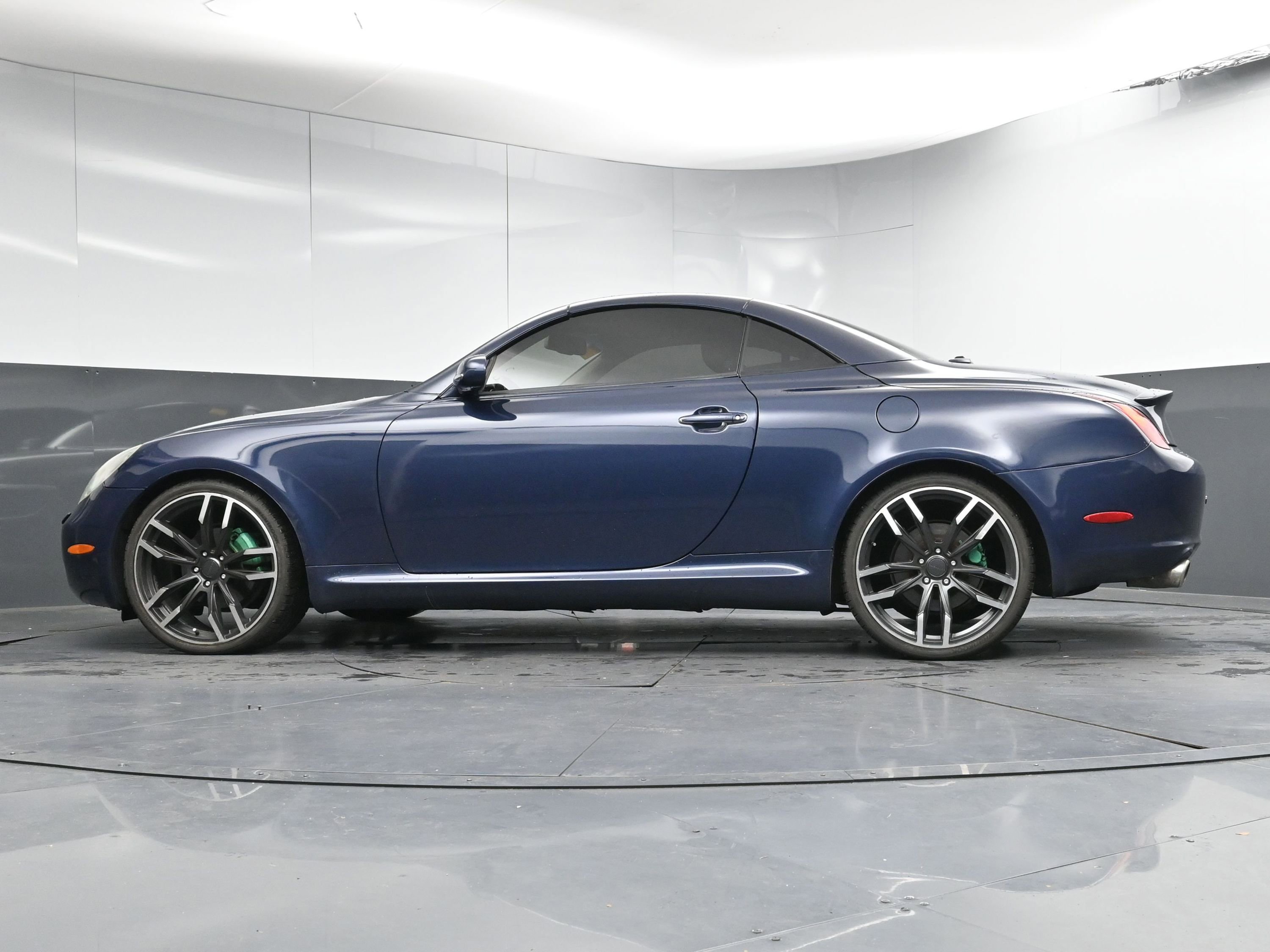 Used 2003 Lexus SC 430 Convertible image 29