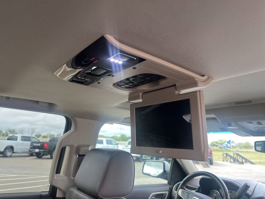 Used 2019 GMC Yukon Denali w/ Denali Ultimate Package AWD/4WD image 21