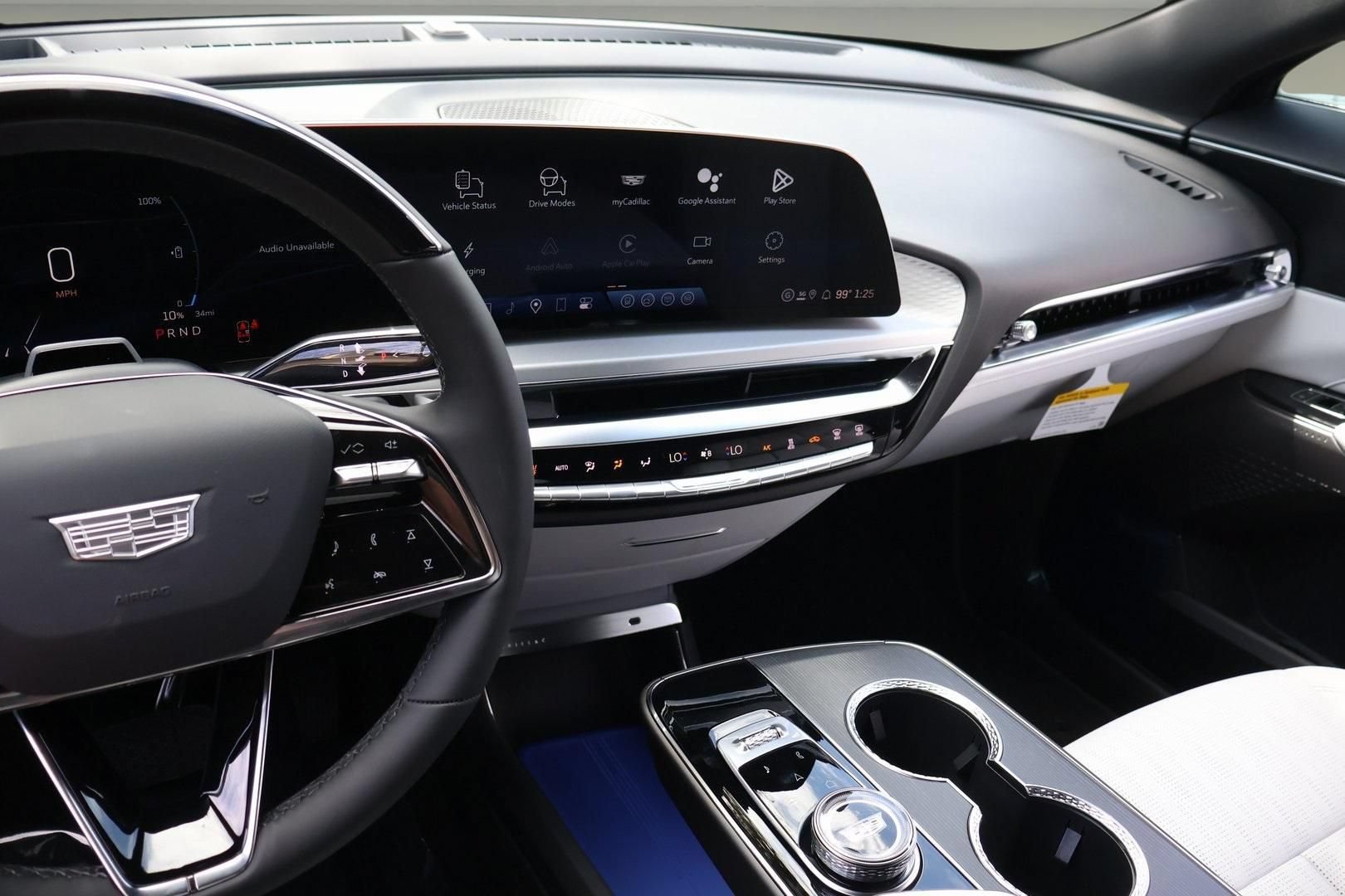 New 2026 Cadillac Lyriq Sport RWD image 29