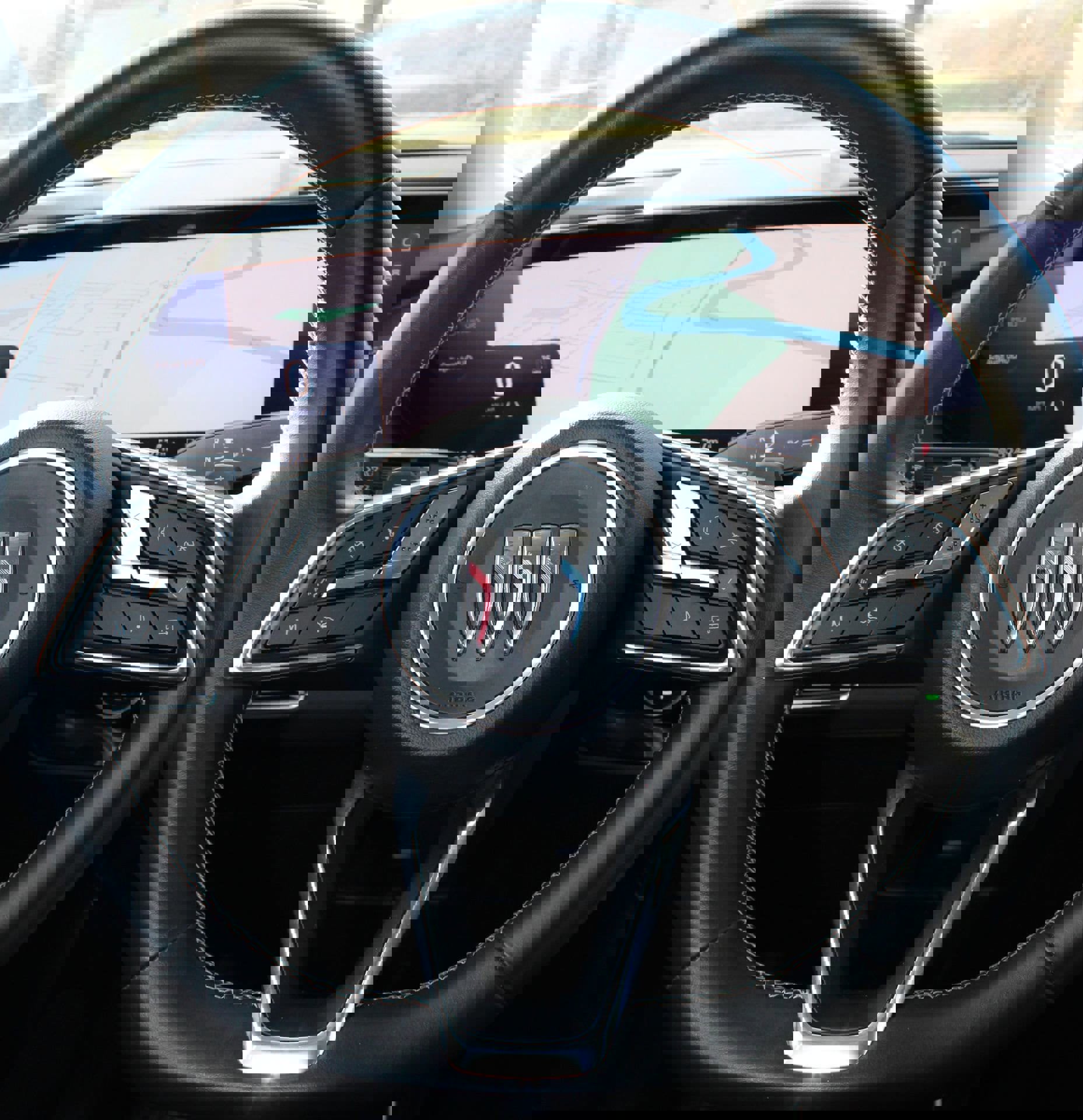 Used 2025 Buick Envision Sport Touring image 23