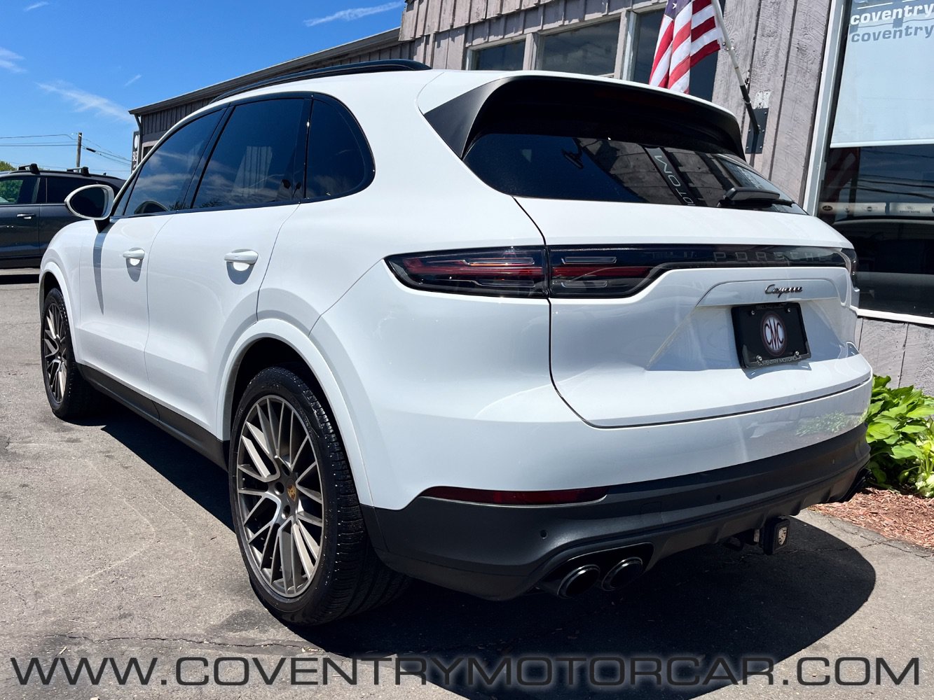 Used 2023 Porsche Cayenne Platinum Edition AWD/4WD image 7