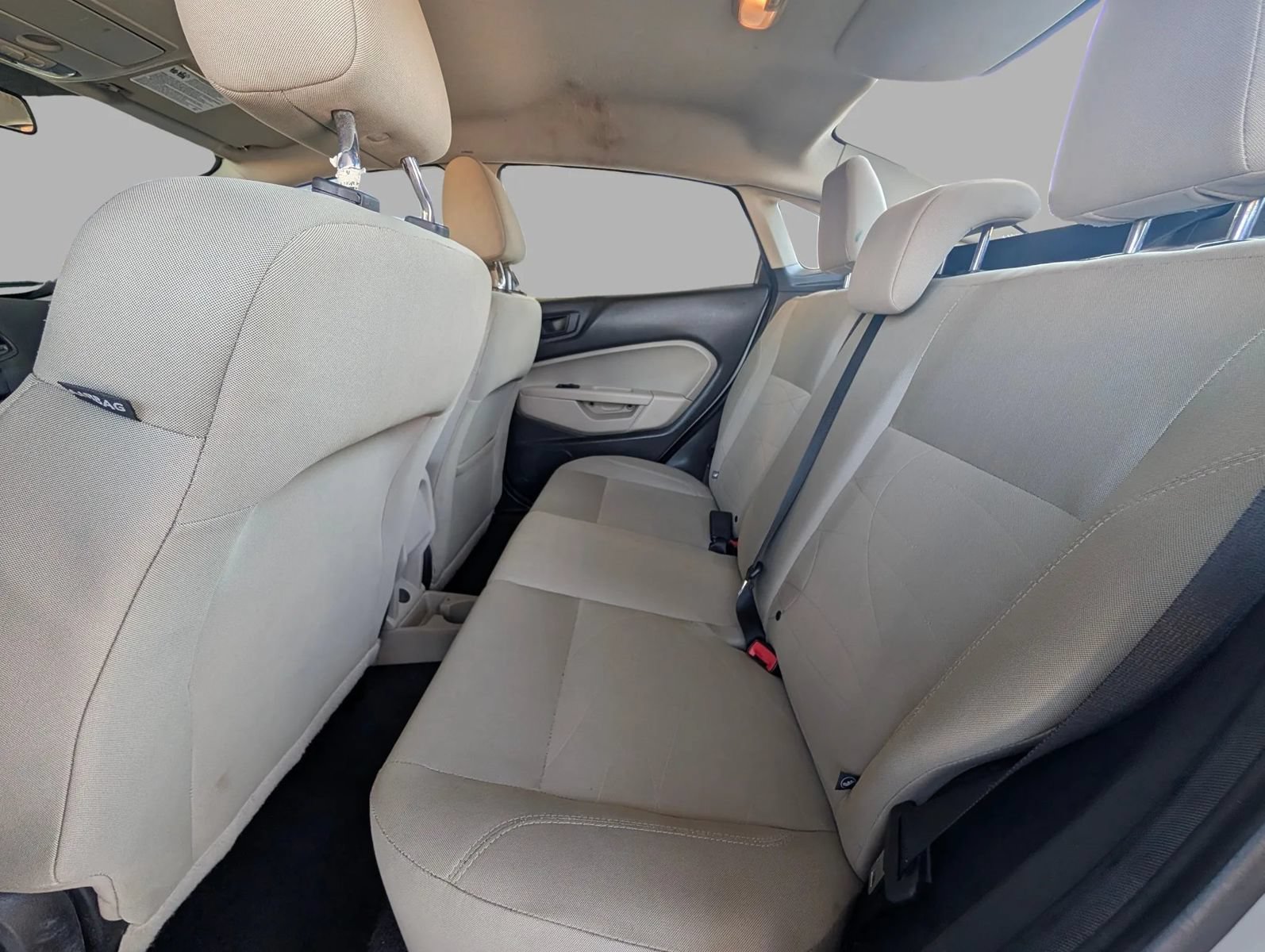 Used 2019 Ford Fiesta SE FWD image 24