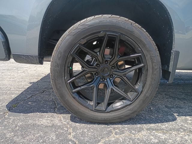 Used 2024 Chevrolet Silverado 1500 RST AWD/4WD image 5