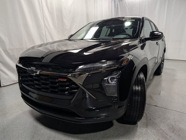 New 2026 Chevrolet Trax RS w/ Driver Confidence Package image 7