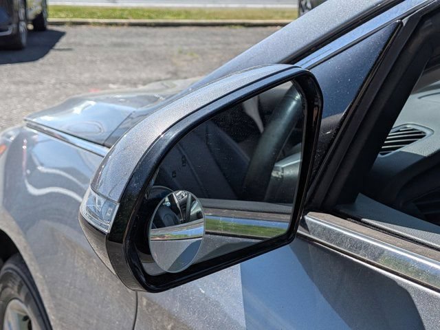 Used 2019 Hyundai Sonata Limited FWD image 11