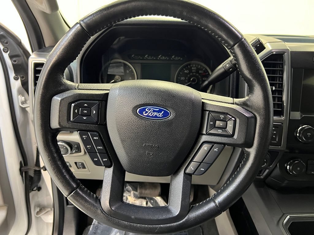 Used 2020 Ford F150 XLT w/ Equipment Group 302A Luxury AWD/4WD image 19