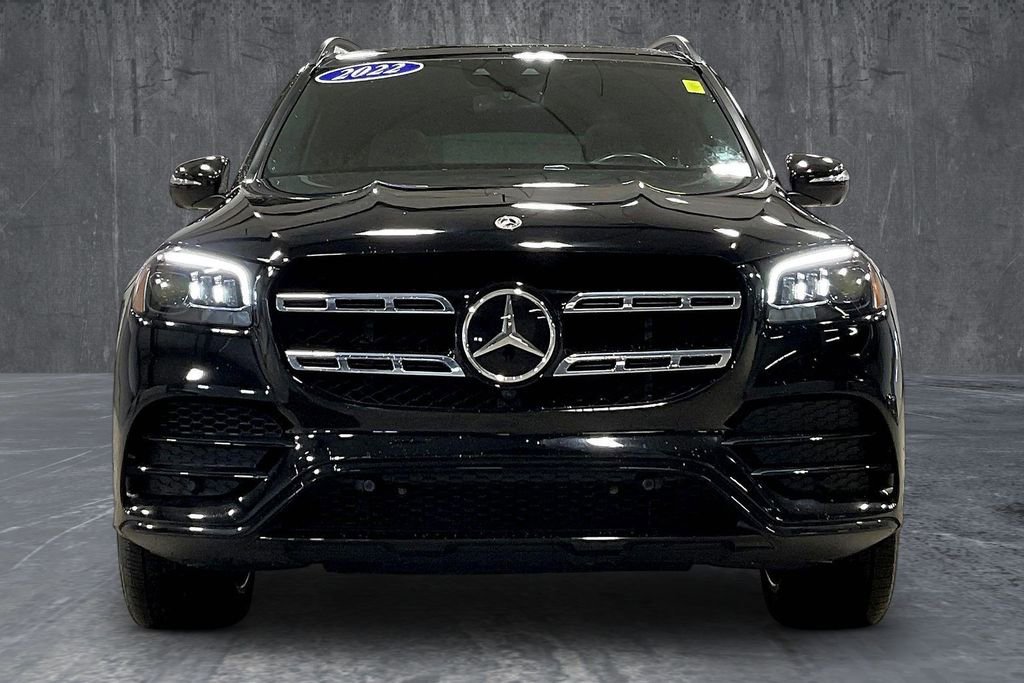 Used 2022 Mercedes-Benz GLS 450 4MATIC image 2