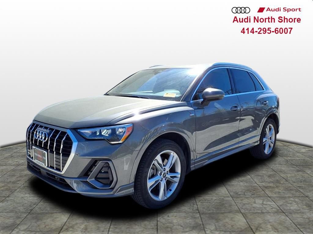 Used 2021 Audi Q3 2.0T Premium w/ Convenience Package AWD/4WD image 5