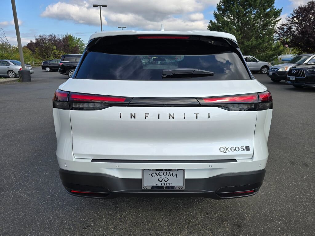 New 2026 INFINITI QX60 Sport w/ Dark Cargo Package image 6