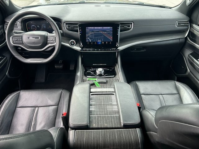 Used 2022 Jeep Wagoneer Series II image 28