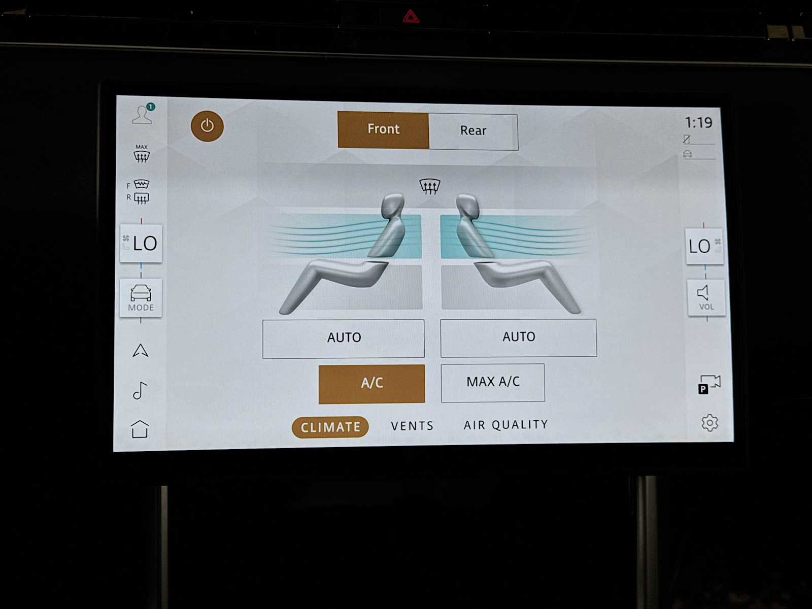 Certified 2025 Land Rover Range Rover Autobiography image 17