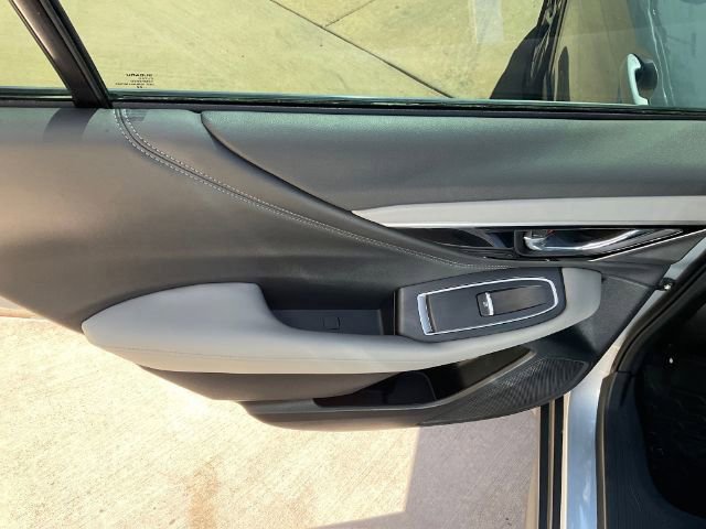 Used 2022 Subaru Outback Limited AWD/4WD image 13