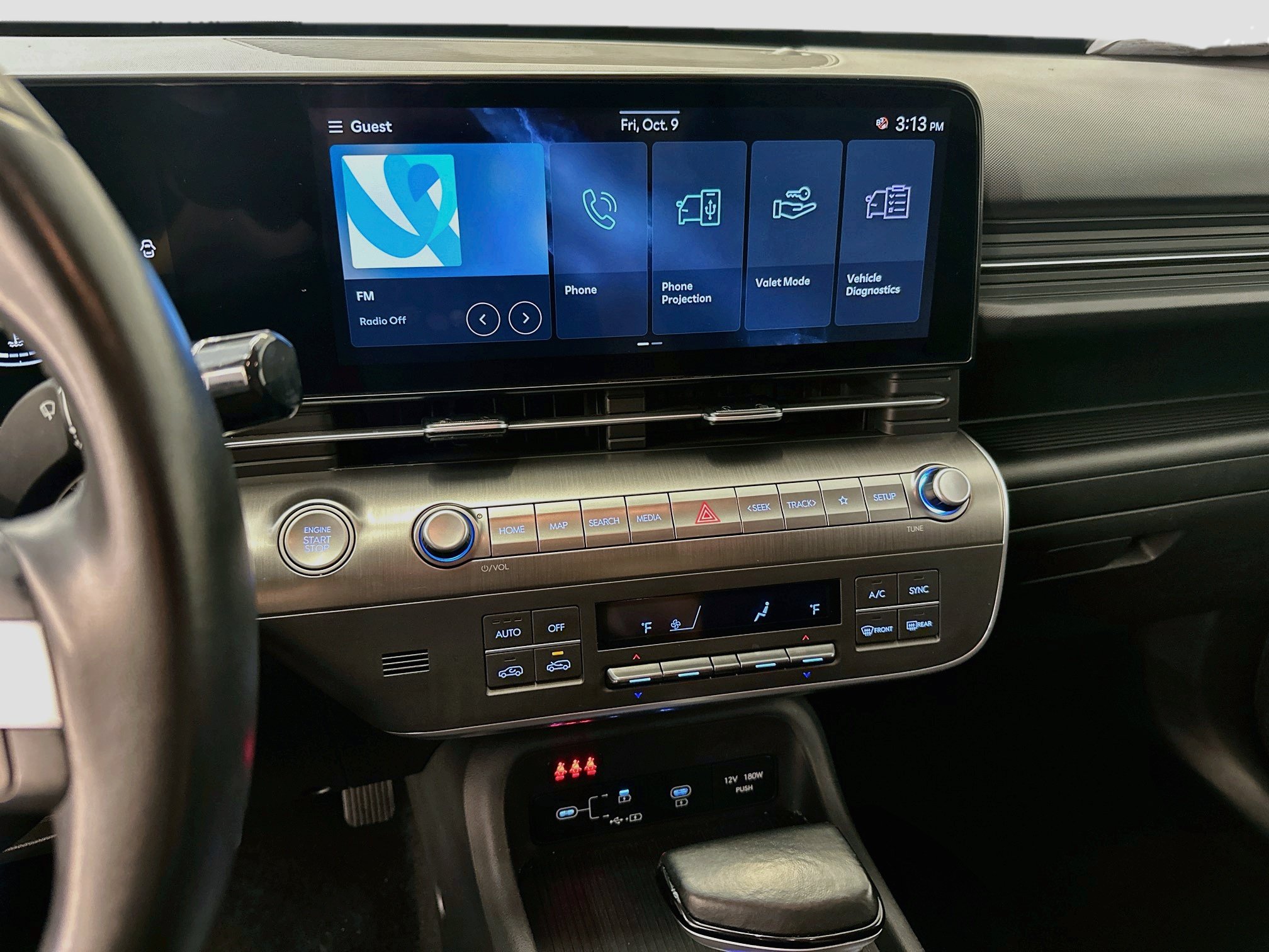 Used 2025 Hyundai Kona SEL AWD/4WD image 26