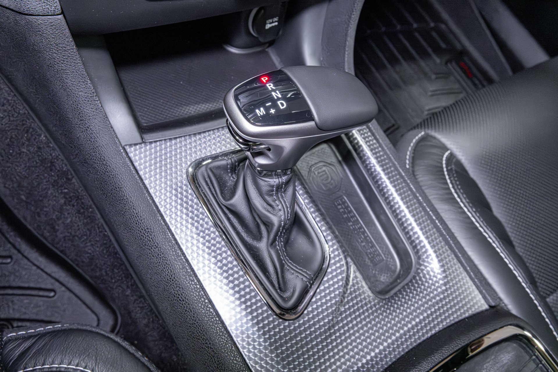 Used 2018 Dodge Charger SRT Hellcat w/ Harman/Kardon Audio Group image 17