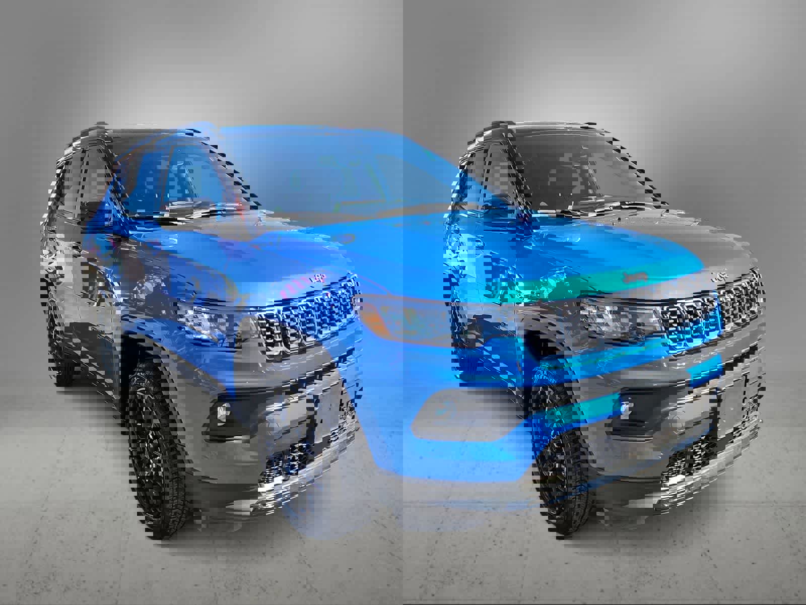 Used 2024 Jeep Compass Latitude w/ Convenience Group image 2