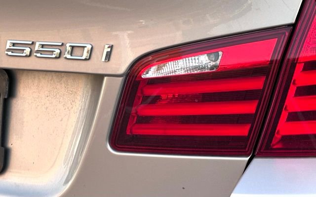 Used 2013 BMW 550i xDrive 550i xDrive image 10