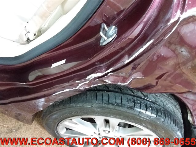 Used 2013 Lincoln MKZ FWD image 18