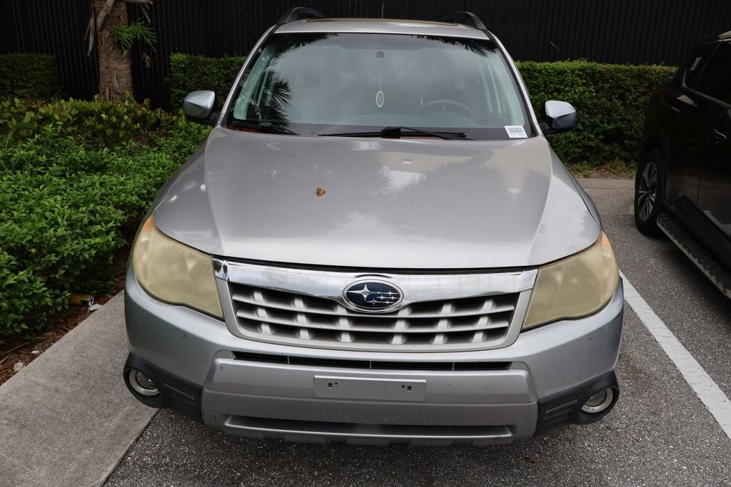 Used 2012 Subaru Forester 2.5X Limited AWD/4WD image 5