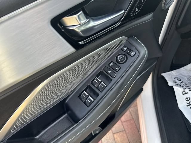 Used 2024 Acura MDX FWD w/ Technology Package image 13