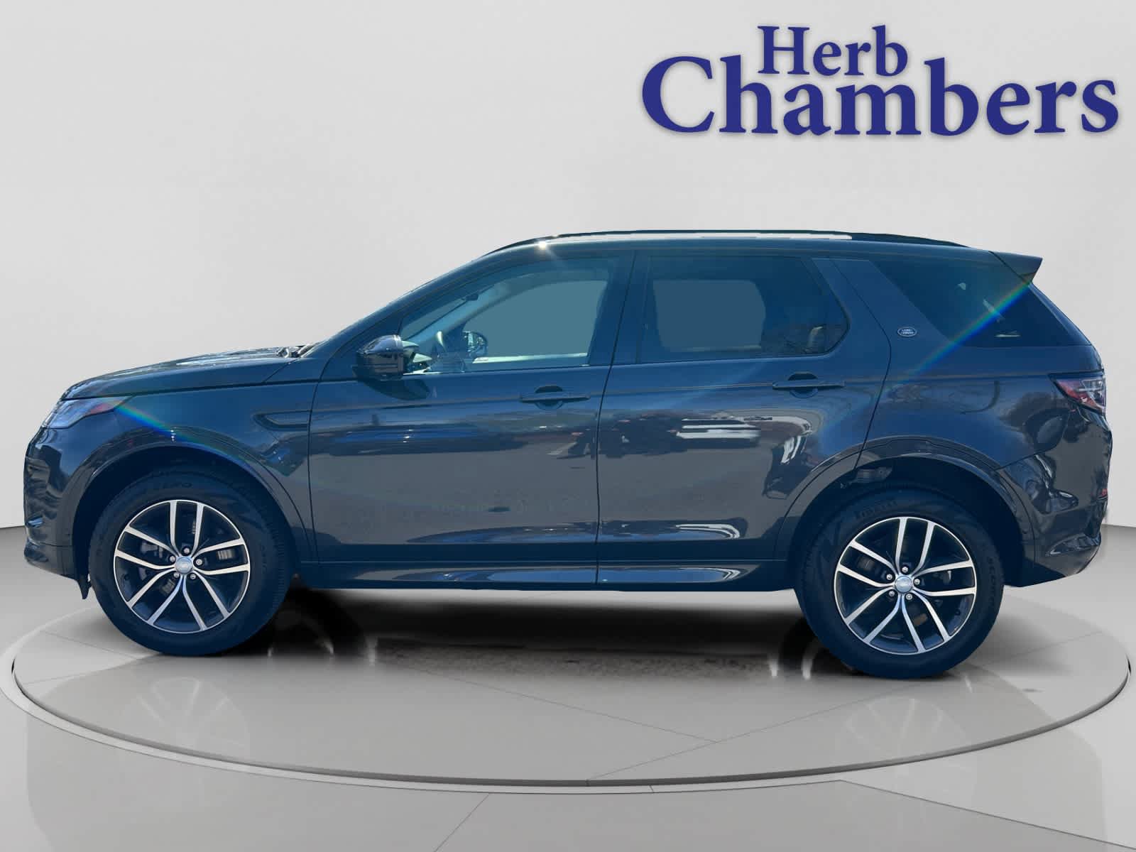 Used 2025 Land Rover Discovery Sport S AWD/4WD image 6