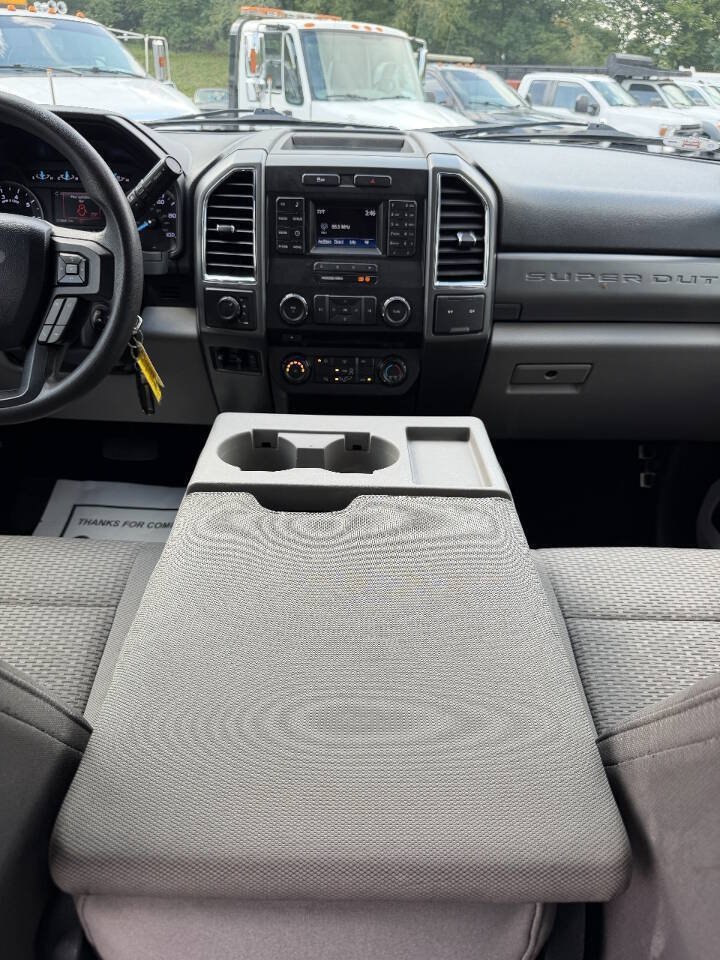 Used 2018 Ford F250 XLT AWD/4WD image 27