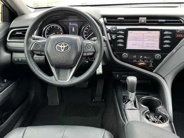 Used 2018 Toyota Camry SE FWD image 10