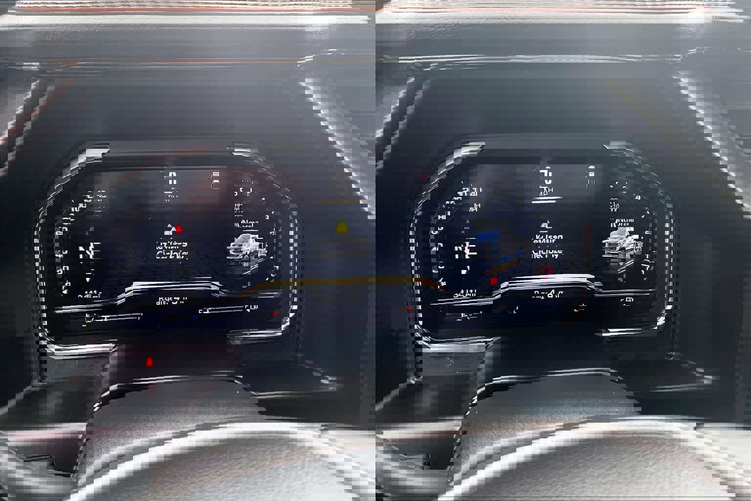 Used 2025 GMC Sierra 1500 AT4 w/ Technology Package image 18