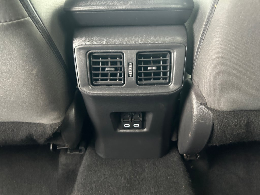 Used 2024 Toyota RAV4 XLE FWD image 18