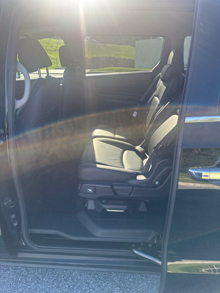 Used 2024 Honda Odyssey EX-L image 6