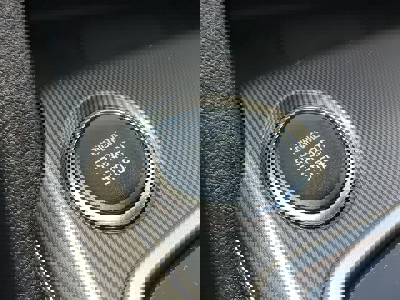 New 2026 Kia Sportage EX w/ EX Panorama Roof Package image 24