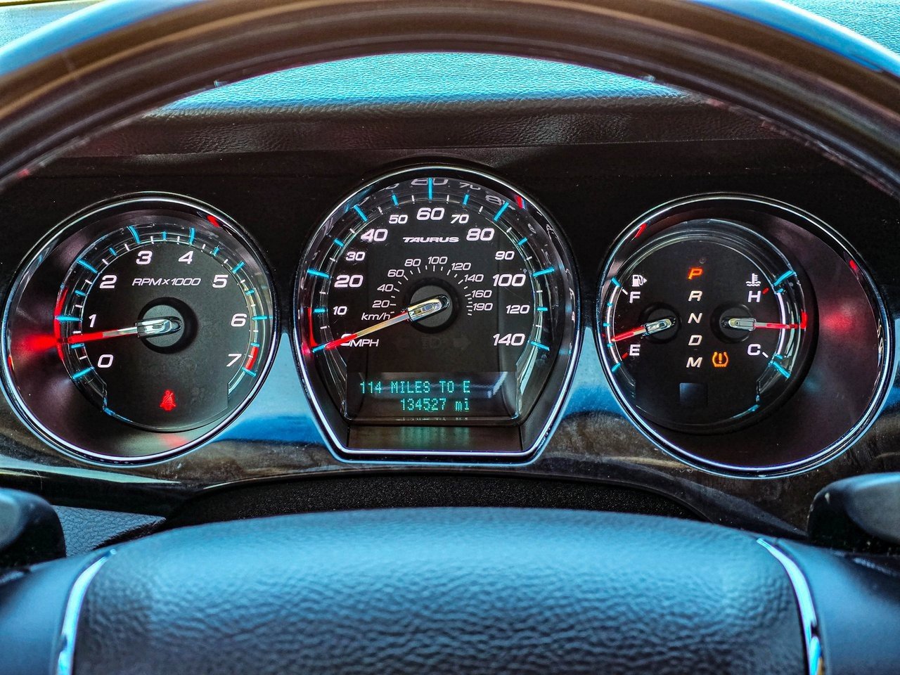 Used 2011 Ford Taurus Limited w/ 303A Rapid Spec Order Code image 24