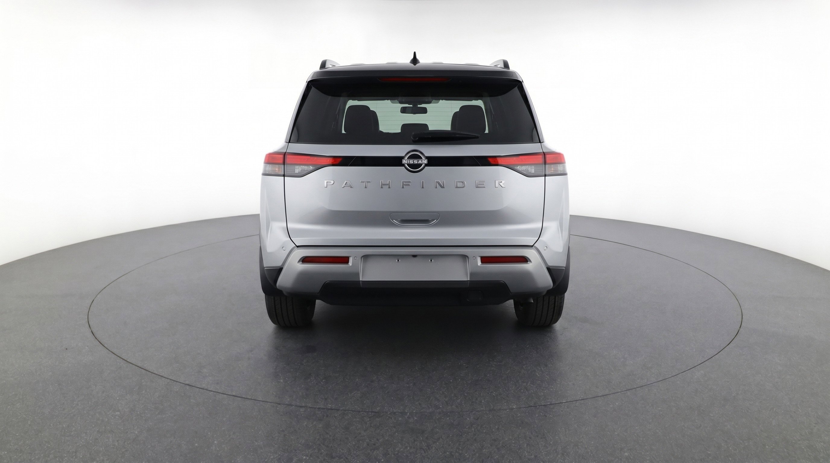 Used 2025 Nissan Pathfinder SV FWD image 7