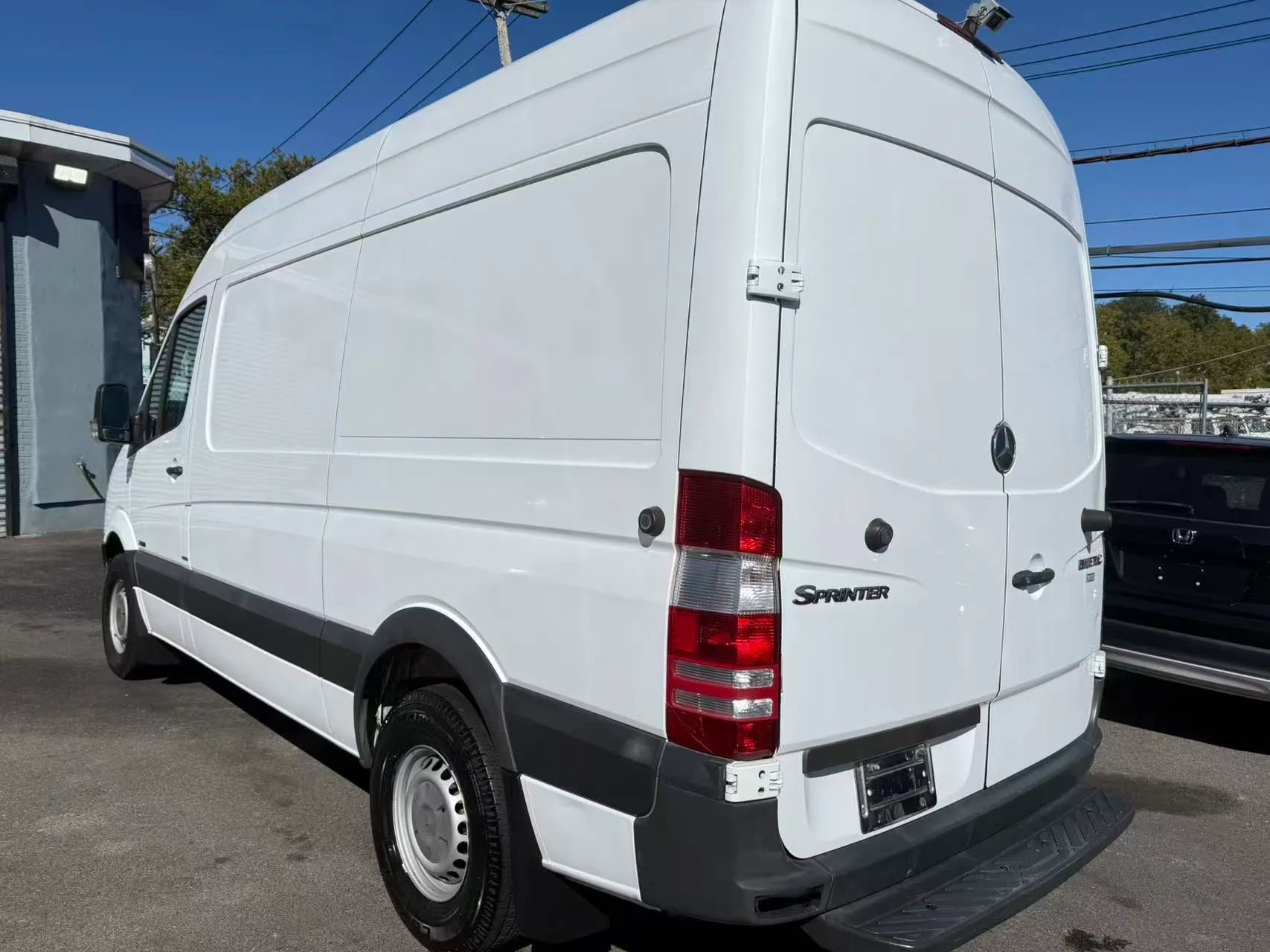Used 2012 Mercedes-Benz Sprinter 2500 image 5