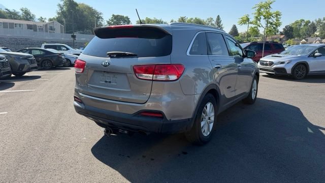 Used 2016 Kia Sorento LX AWD/4WD image 5
