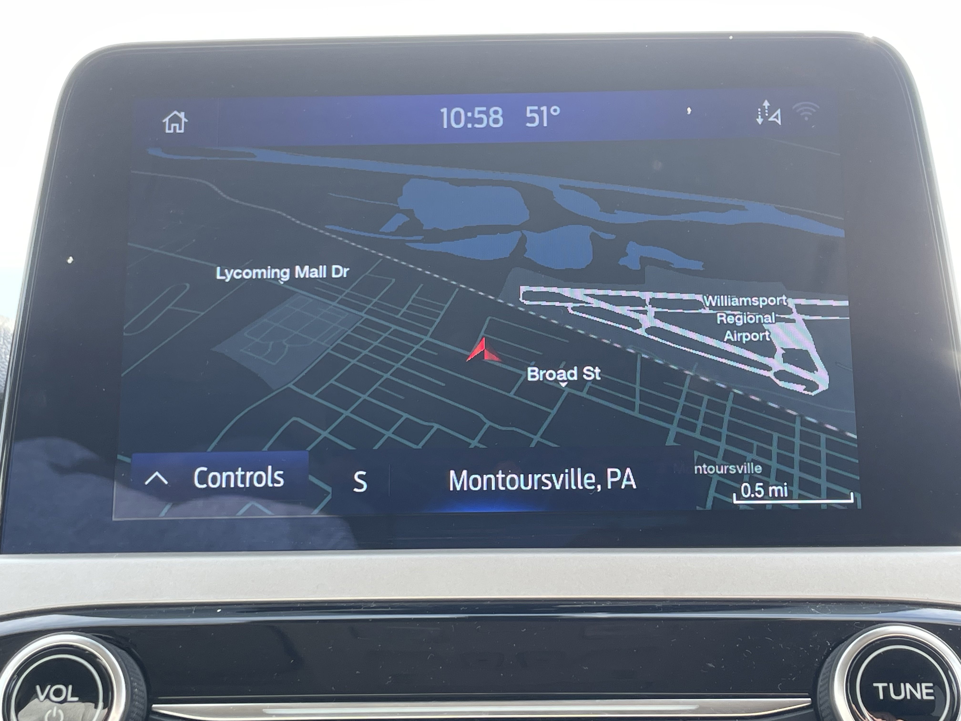 Used 2020 Ford Escape SE image 26