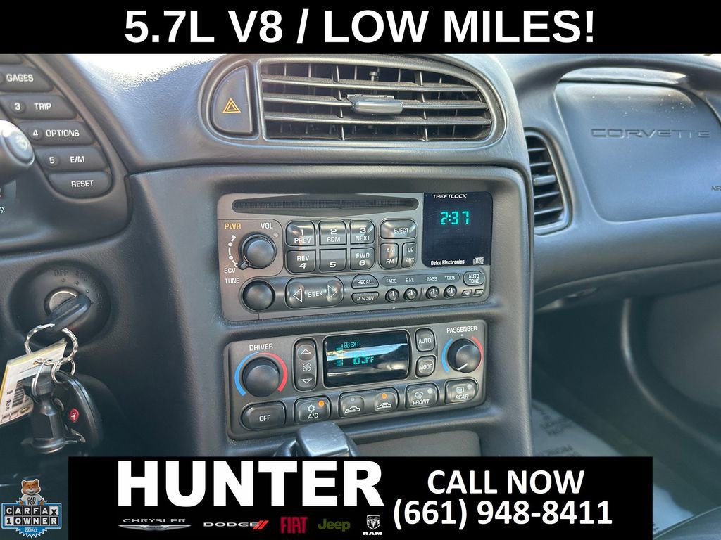 Used 2004 Chevrolet Corvette Coupe image 21