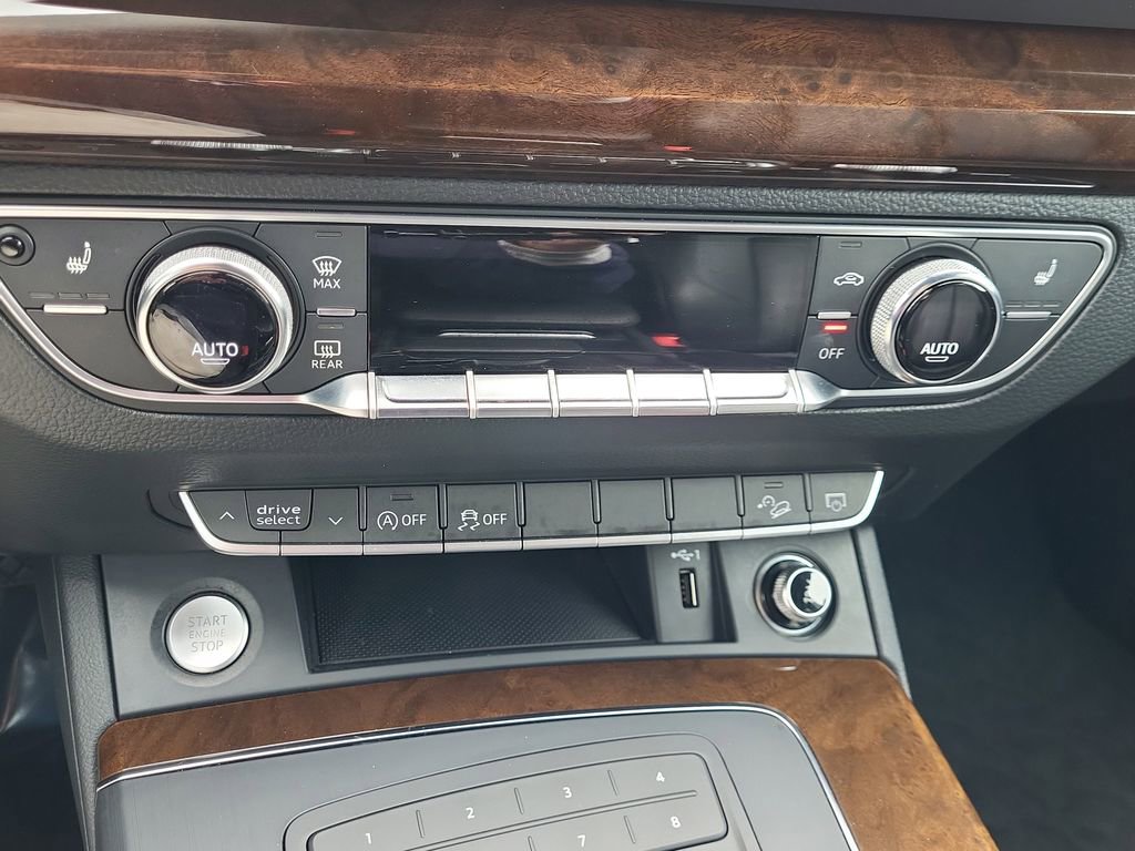 Used 2019 Audi Q5 2.0T Premium w/ Convenience Package image 20