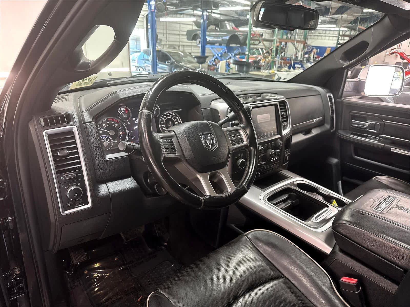 Used 2016 RAM 2500 Limited AWD/4WD image 20