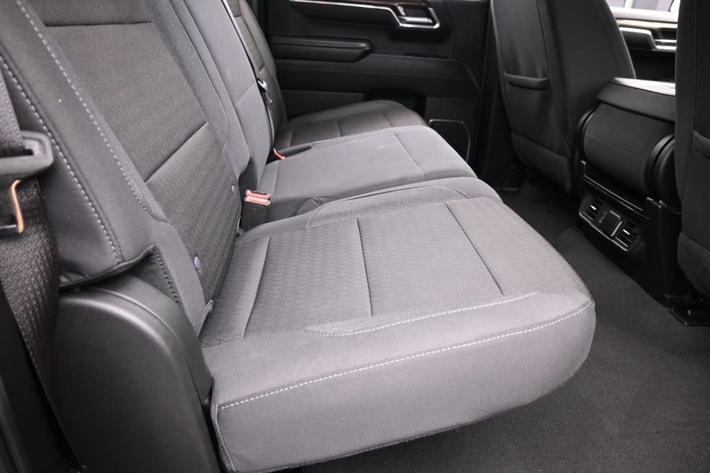 Used 2024 Chevrolet Silverado 1500 LT RWD image 36