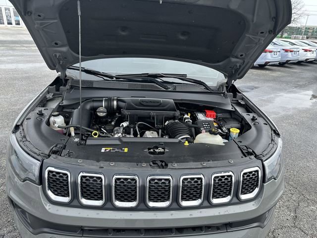 Used 2023 Jeep Compass Latitude w/ Sun and Sound Group AWD/4WD image 20