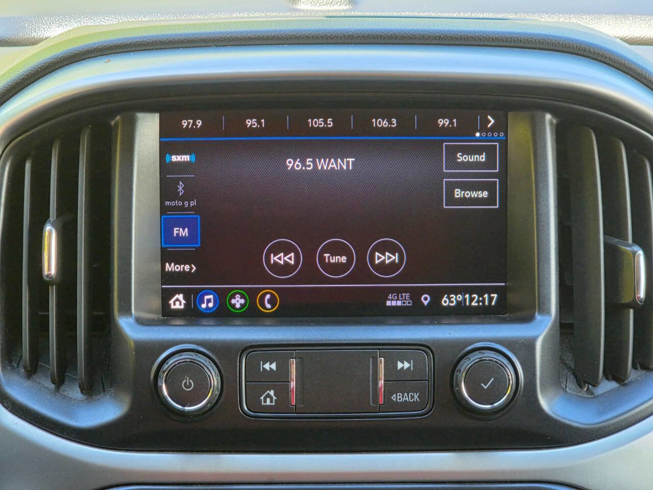 Used 2021 Chevrolet Colorado LT w/ LT Convenience Package image 23