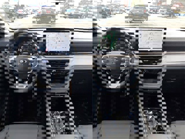 New 2025 Ford Explorer Active w/ Active Comfort Package image 36