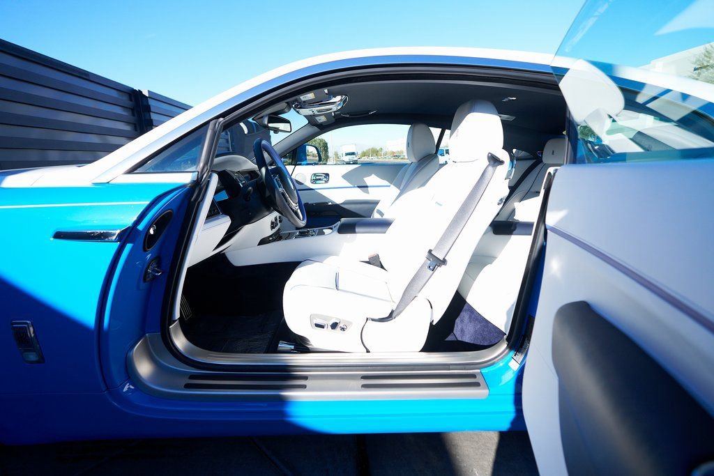 Used 2020 Rolls-Royce Wraith image 31
