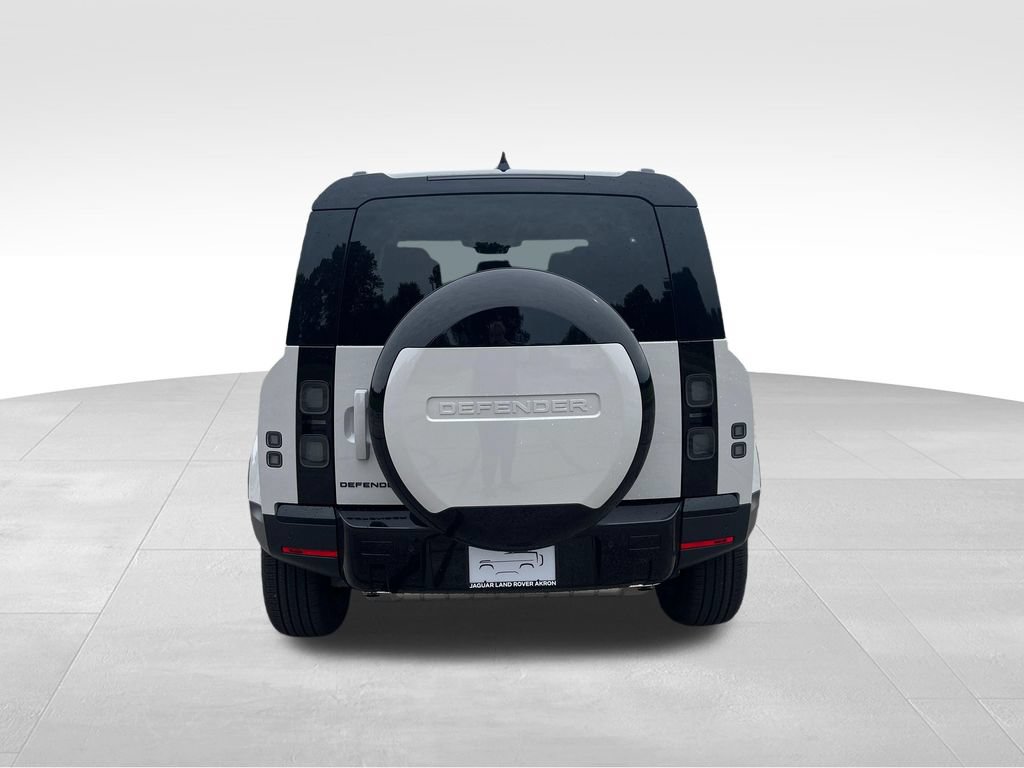 New 2026 Land Rover Defender 110 S AWD/4WD image 4