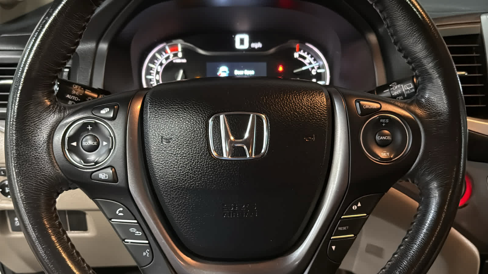 Used 2017 Honda Pilot EX-L image 10